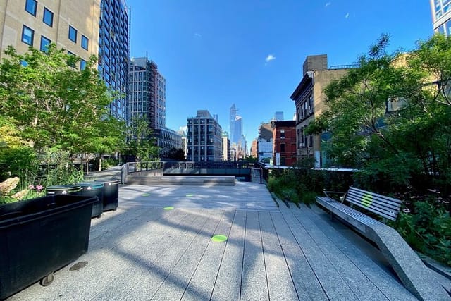 The Story of the High Line Elevated Park and Hudson Yards - Photo 1 of 6